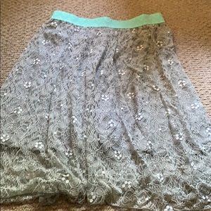 ⭐️Everything must go! ⭐️ LuLaRoe Flowy skirt